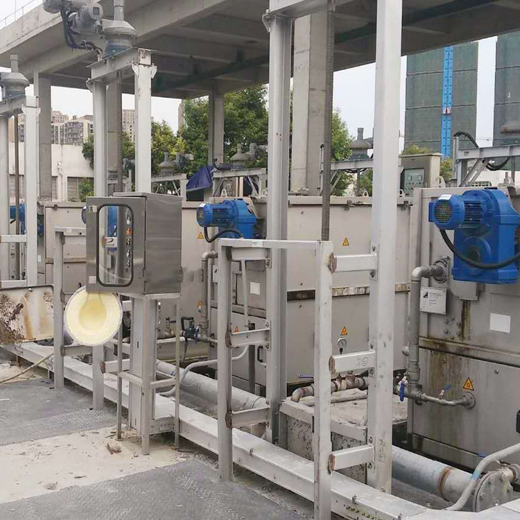机械格栅工程案例1